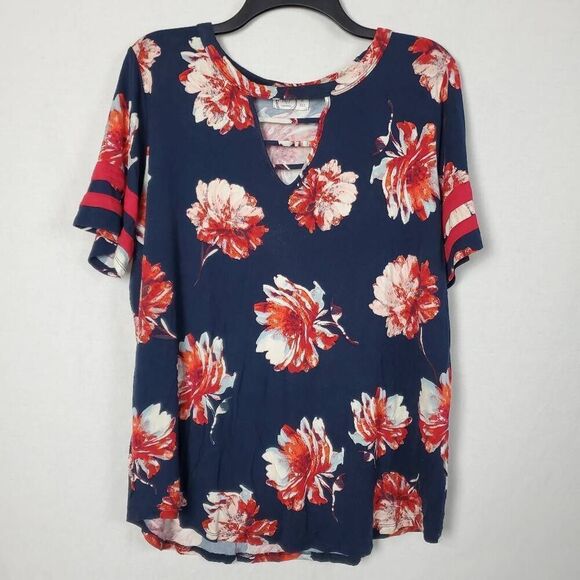 Maurices 24/7 XL Navy Floal Tunic - Picture 6 of 10